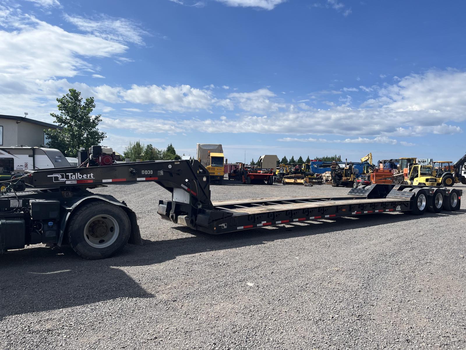 ./imagenes/INVOICE/2019/17956/TALBERT DE 60 TONELADAS (14).JPG